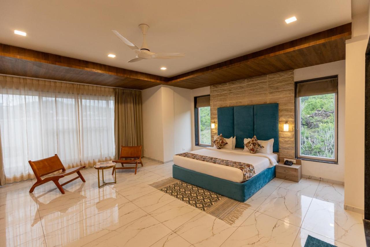 Suramya-A Luxury Boutique Hotel Удайпур Екстер'єр фото